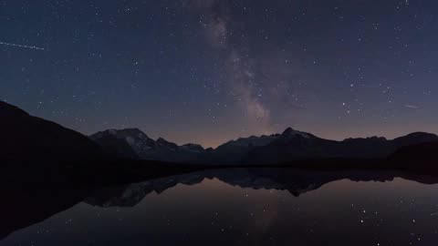 Time Lapse Lake at Night