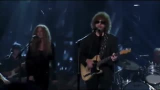 Electric Light Orchestra (ELO) - Showdown = Live Performance 2001