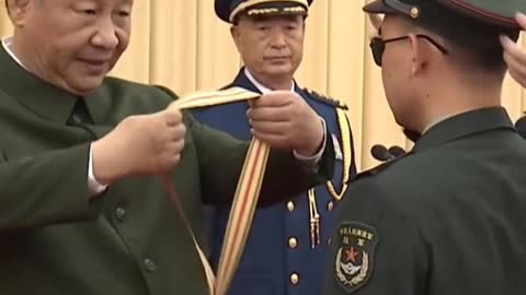 Commendation ceremony for a heroic Chinese display