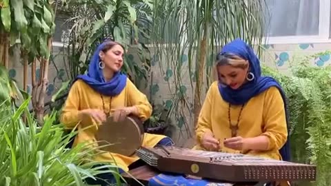 persian traditional music santoor and tonbak