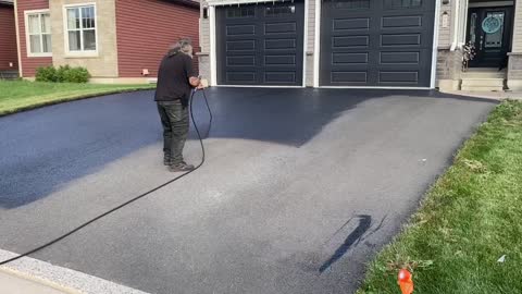 Professional Asphalt Spray Sealing: “The 60 Dollar Tip One” Top Coats Pavement Maintenance