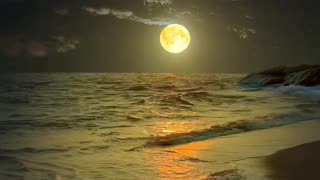 Moonlight n rippling sound of waves