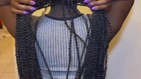 EXTRA LONG JAMAICAN TWISTS