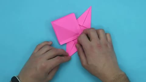 HOW TO MAKE A PAPER BOW