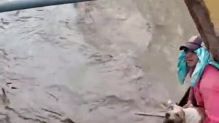 POOR DOG IS RESCUED BY AMAZING CONSTRUCTION CREW😰😱🐾🐕💦