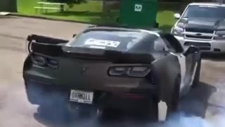 Corvette with sick exhaust