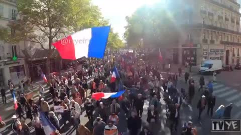 Tens Of Thousands Of French People Come Out Against Their Government