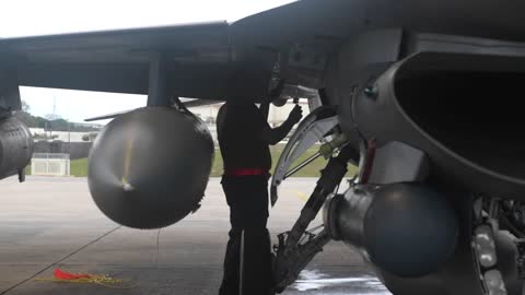 Spangdahlem F-16's arrive at Kadena Air Base
