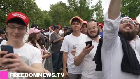 #NOW George Santos outside Trump's rally in South Bronx Crotona Park