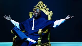 Snoop Dogg Drops a massive Bomb