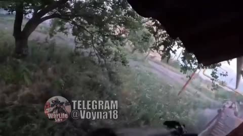 Ukrainian soldier throws a grenade that wounds a russian soldier and then kills him with AK