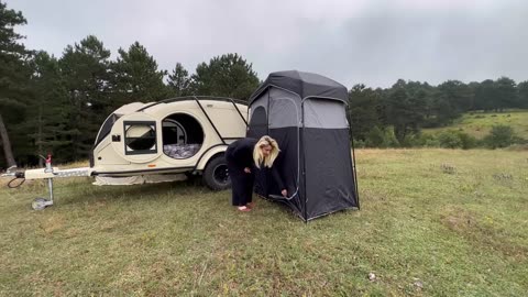 CAMPING WITH A CAPSULE CARAVAN