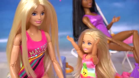 Barbie Sisters Pack for Beach Day Road Trip