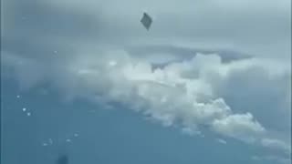 UFO sighting from a Plane