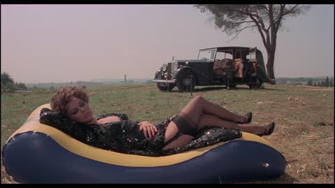 40 gradi all'ombra del lenzuolo (1976) 40 degrees in the shade of the sheet Full Movie