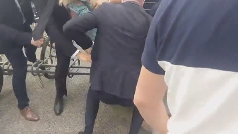 Onlooker bitch slaps French President Emmanuel Macron