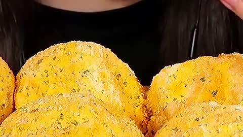Cheese Balls Recipe #zoeyasmr #zoeymukbang #bigbites #mukbang #asmr #food #먹방 #틱톡푸드 #cheeseballs #fa