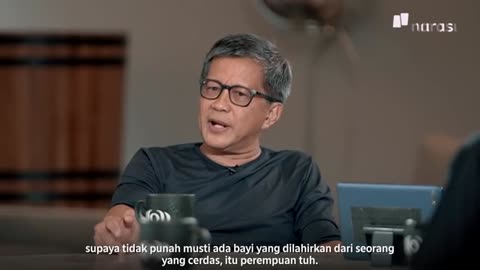 Panik Sosial Rocky Gerung si Kanker Kognitif