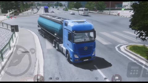 Double Ally Docking Three Axle Tanker reverse
