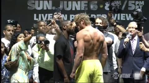 FloydMayweather*Started* Laughing During Face-Off
