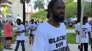 'Blacks for Trump' gather outside Florida courthouse Tuesday