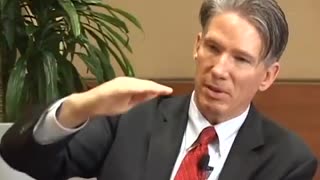 Dr. Peter Glidden: Regular doctors don`t know anything about nutrients and healthy food