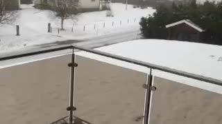 Snowing Norway