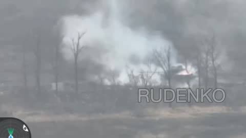 RU POV: 26-11-23: Russian artillery hit close to Bradley, shrapnel likely hit TOW or smoke grenades.