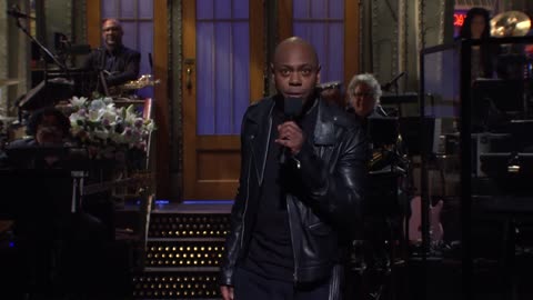Dave Chappelle Stuns Liberal Audience With Donald Trump Bit for the Ages