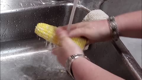 The Correct Way to Make Corn on the Cob