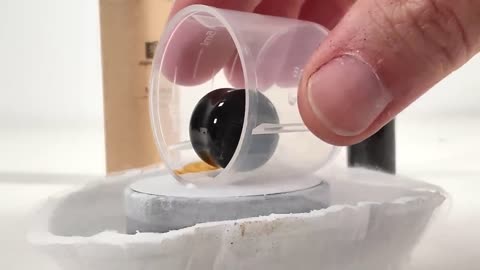 Experiment at -196°C, Ferrofluid in Quantum Levitation _ Magnetic Games