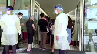 Thousands line up for mass COVID-19 testing in Macau