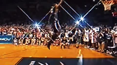 This would have been the LONGEST Dunk ever!