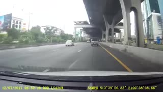 Semi-Truck Turns Unexpectedly