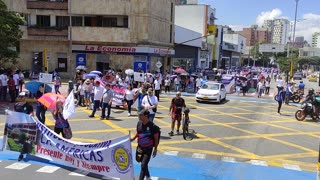Siguen los bloqueos en la vía Barrancabermeja - Bucaramanga