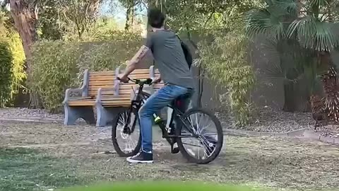 Instant Karma for bike thief!