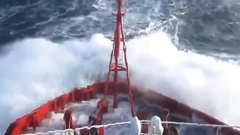 Ships in massive storms and HUGE waves
