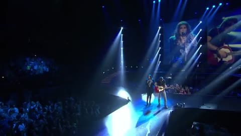 Lady Antebellum - Need You Now (Live)