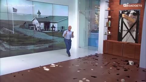 The Weather Channel makes amazingly realistic broadcasts with AR technology!