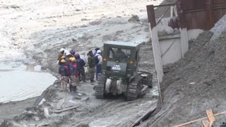Search for survivors after India glacier disaster