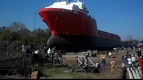 Amazing Ship Launch