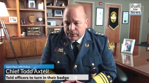 St. Paul Police Chief told officers to turn in their badge