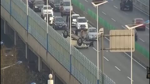 SUV In Road-Rage Spat Flips And Spins On Roof