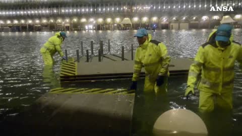 Video: Venecia sufre su peor inundación desde 1966