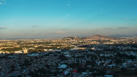 Time lapse of a city skyline