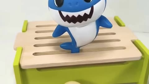 Ice cream Flavours - Baby Shark - Educational Videos for Kids