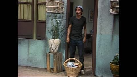 Chaves (1973) Bebes versus Compras (S01E28) 720p Multishow