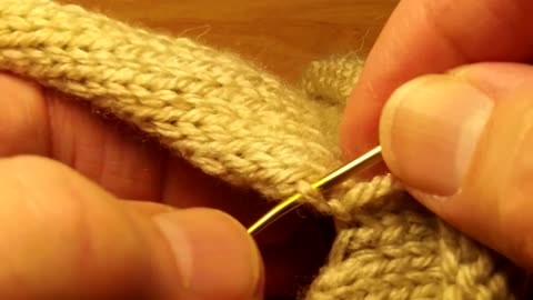 Seaming Knitting with the Bickford method