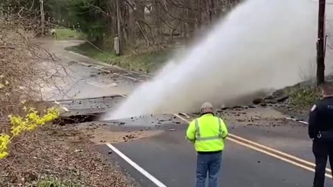 New Jersey Earthquake Damages Water Main.