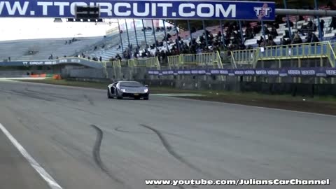 4 Lamborghini Aventadors going crazy, loud fly bys! At TT Assen